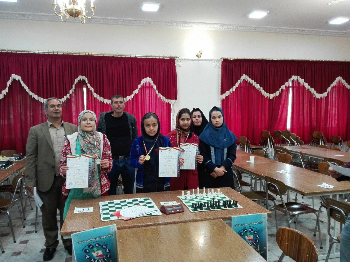 شطرنج متوسطه اول دختران